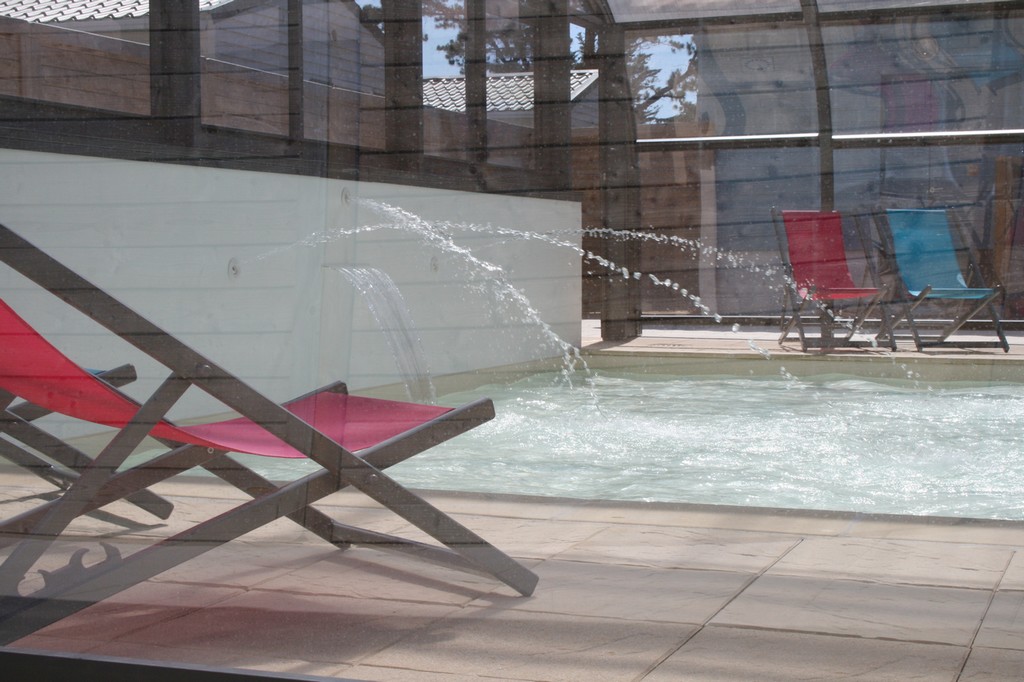 Camping Du Vieux Château : Piscine