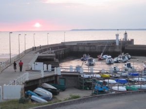 Port Tharon Plage près du camping