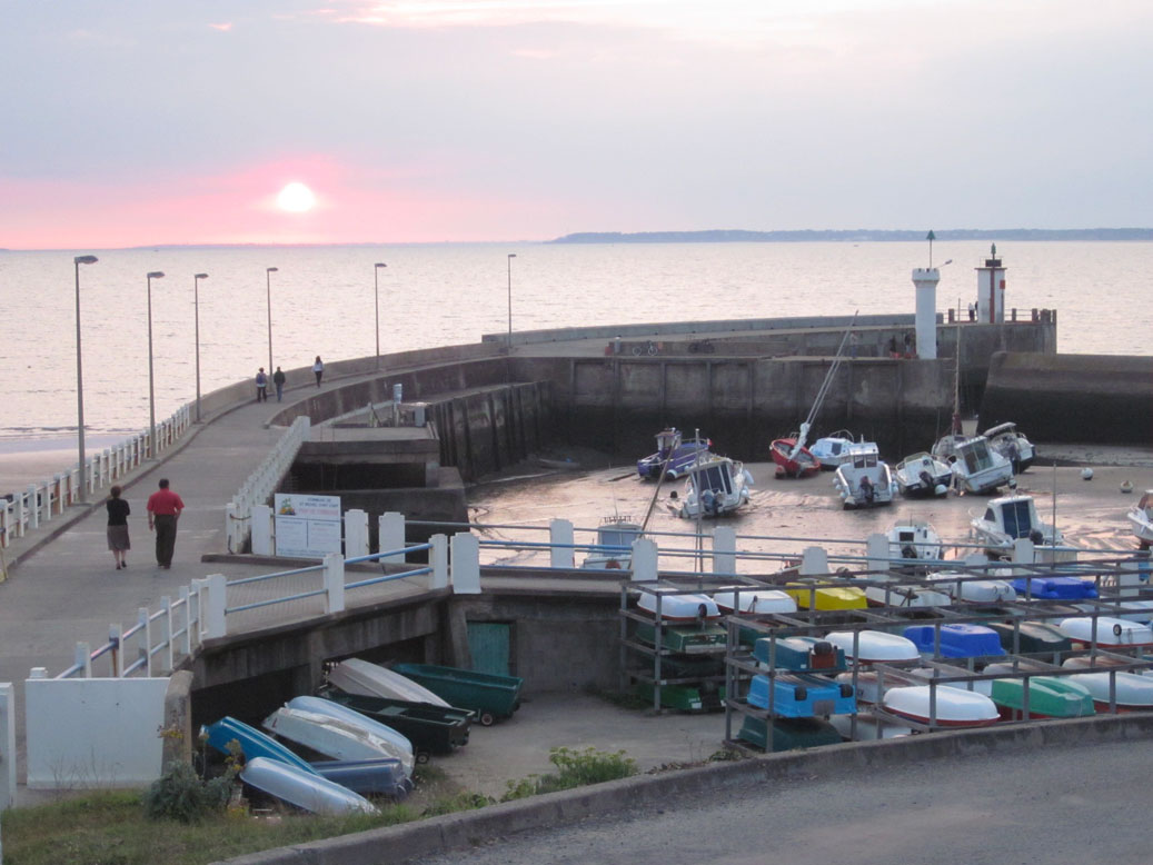 Port Tharon Plage près du camping