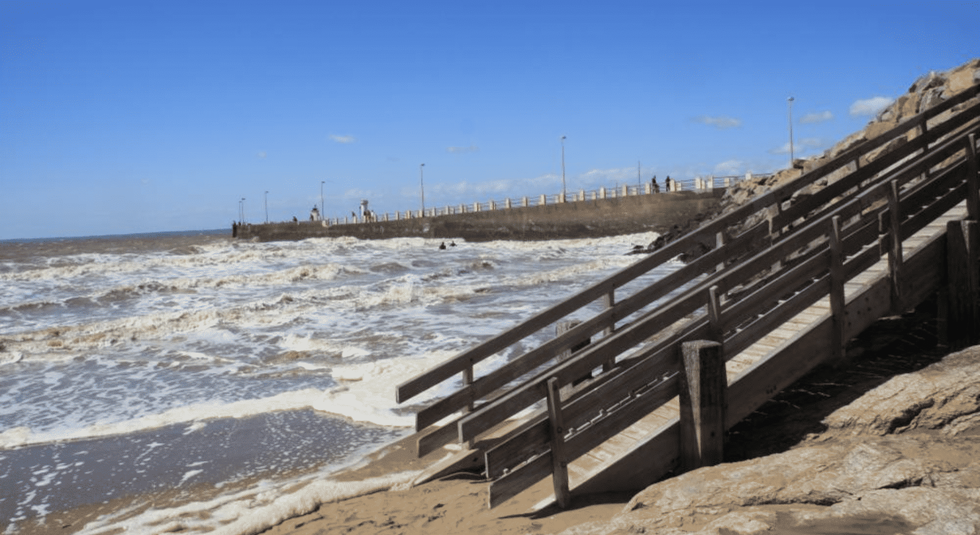 Camping Du Vieux Château : Cormorane Beach