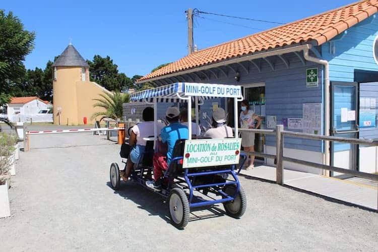 Camping Du Vieux Château : location de rosalies et vélos