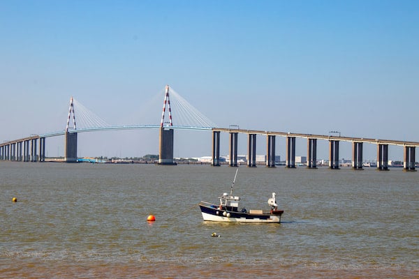 Pont de Saint-Nazaire au dessus de l'estuaire de la Loire