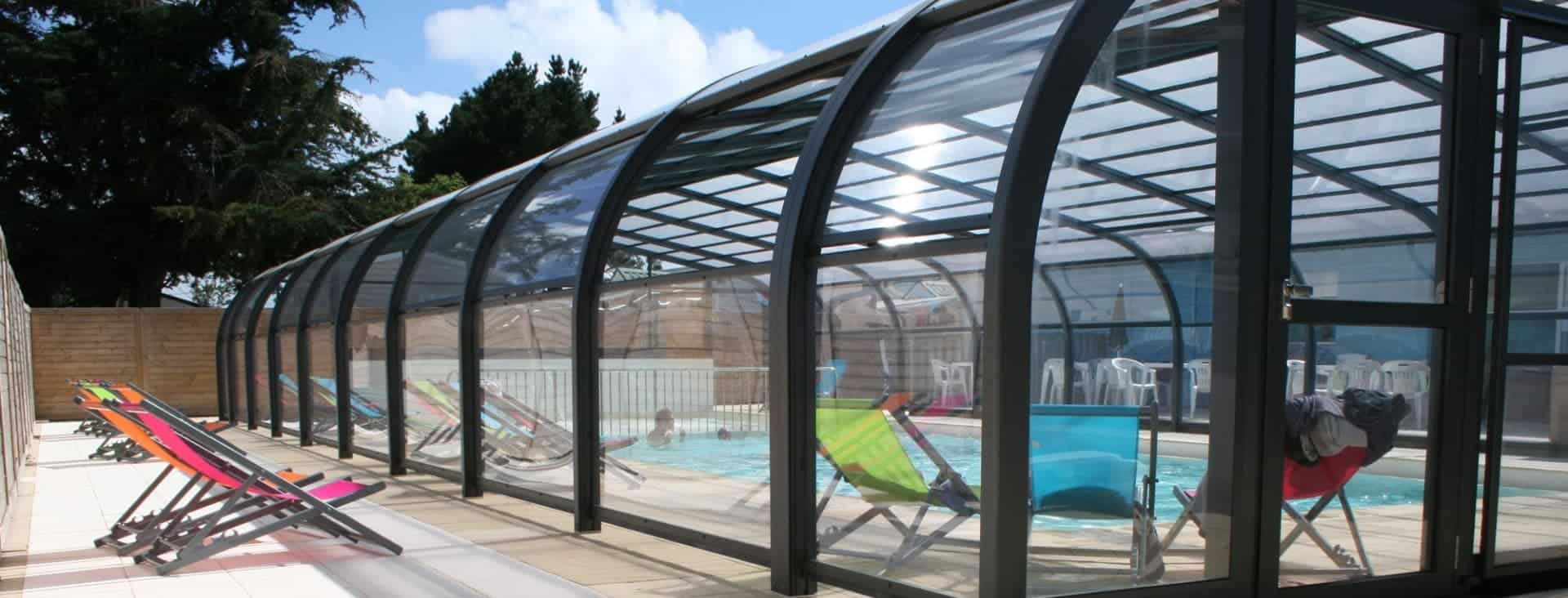 Camping Du Vieux Château : piscine chauffee et couverte au camping en Loire-Atlantique