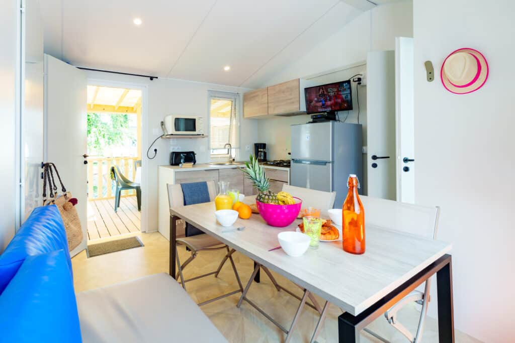 Camping Du Vieux Château : 70 Club 5 2ch