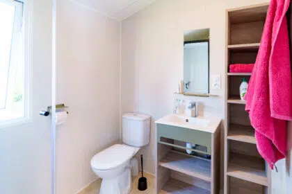 53 Escale 1 ch SLG6758