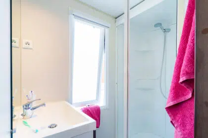 72 Escapade 2ch SLG6870