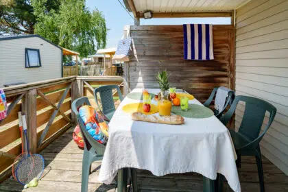 72 Escapade 2ch SLG6895