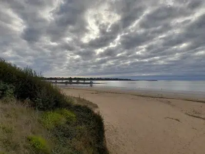 Gohaud Beach 4 AdobeStock 1681535278